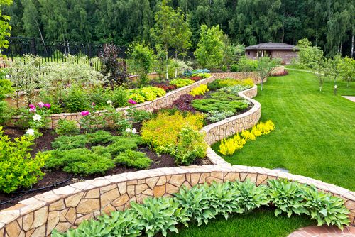 Landscape,Design,With,Flower,Beds,,Natural,Landscaping,Panorama,In,Home