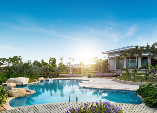 The Secret to a Backyard That Feels Like a Getaway